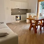 شقة Nuovo Nel Cuore Delle Alpi Marittime إنتراكوي